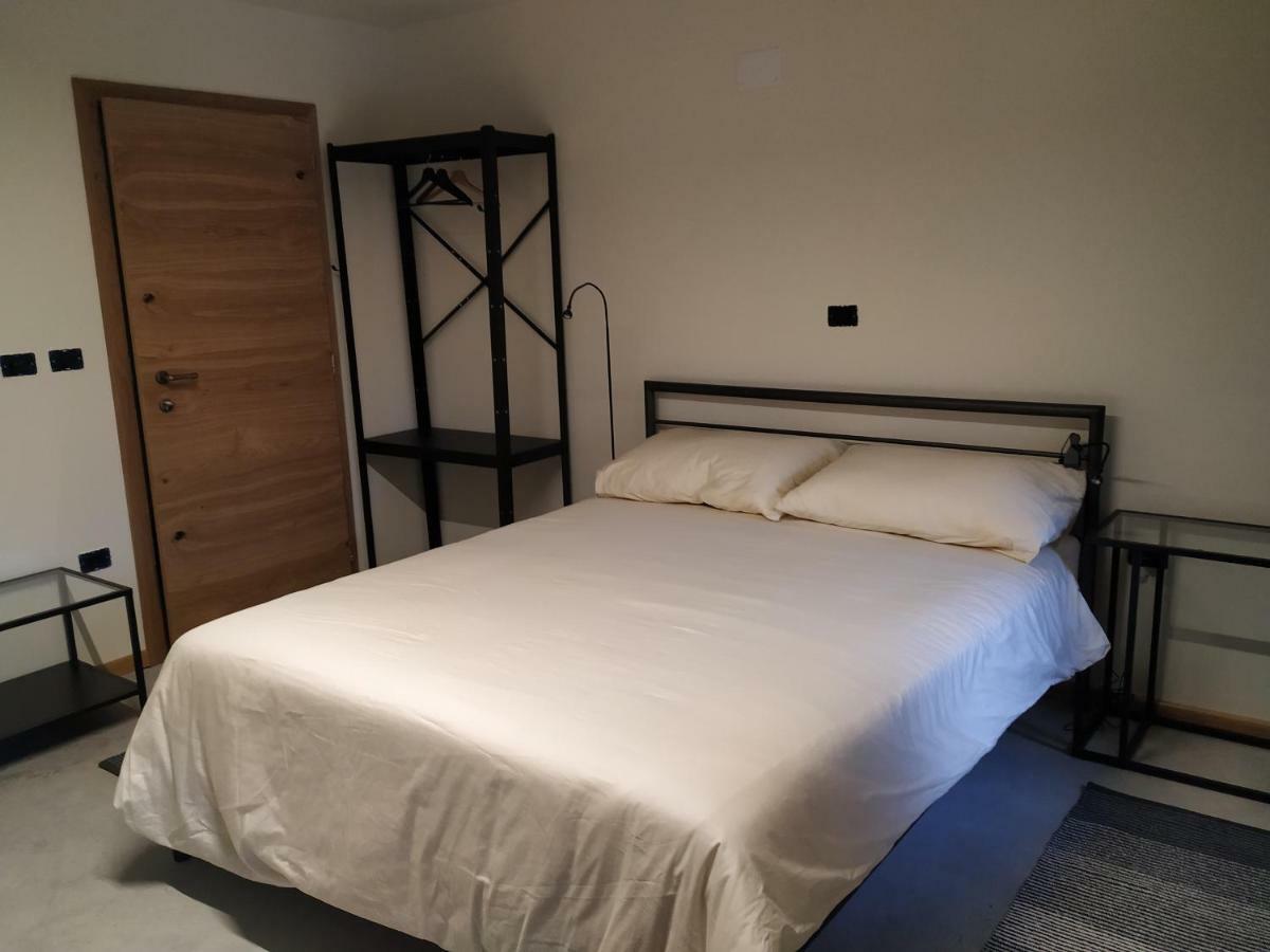B & W Kriz Bed & Breakfast อายดอฟช์ชีนา ภายนอก รูปภาพ
